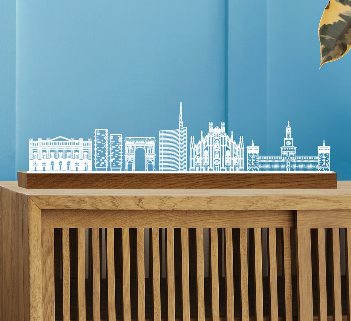 Lampada in plexiglass e legno skyline di Milano